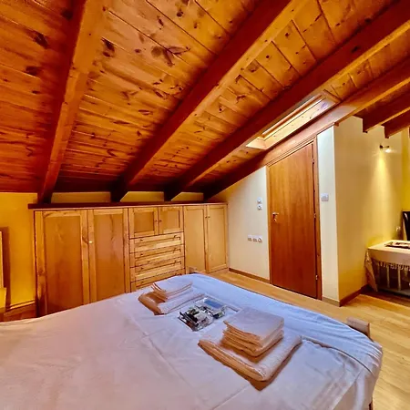 Апартаменты Location Challet/flat-stunning Views